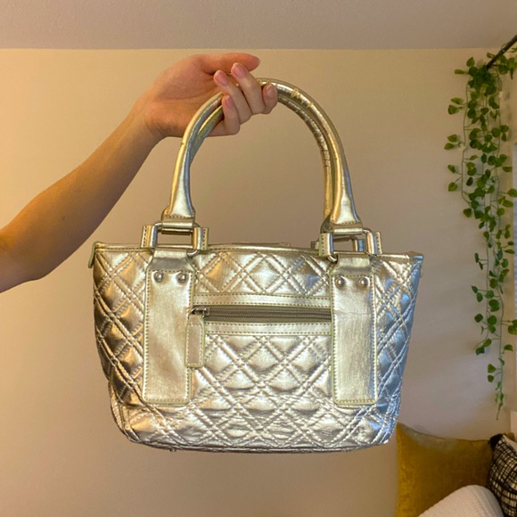 💛Metallic gold handbag from Japan💛 - Picture 1 of 4